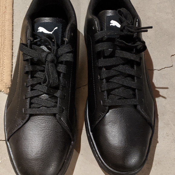 Black Pumas - Picture 1 of 8